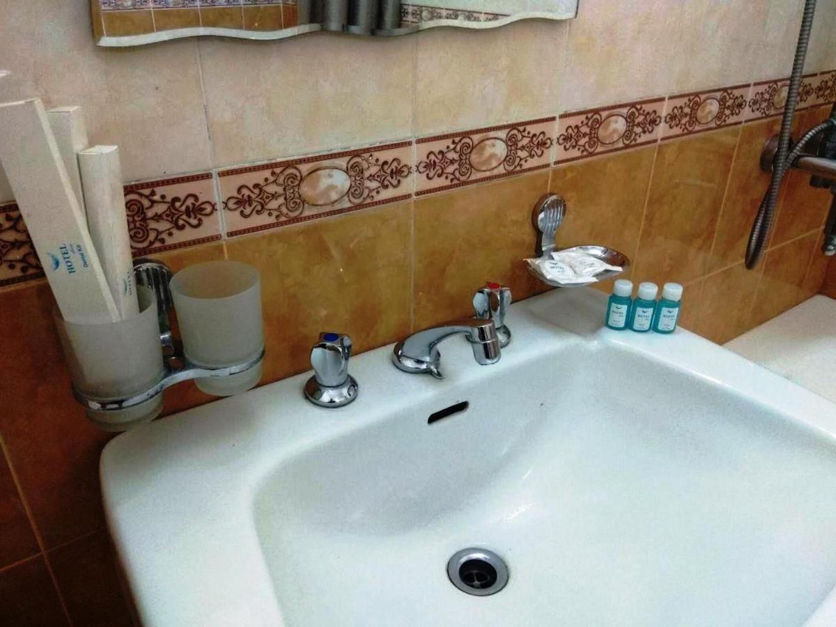 Safar Hotel Ташкент Екстериор снимка