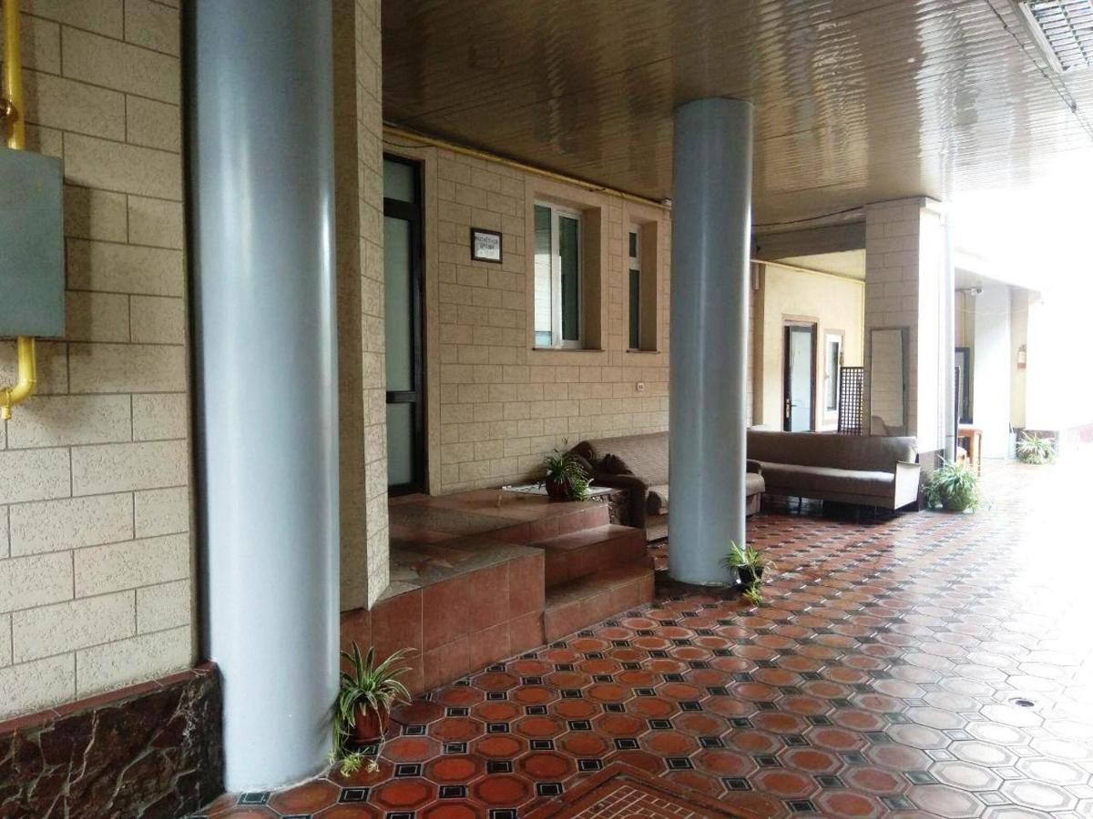 Safar Hotel Ташкент Екстериор снимка